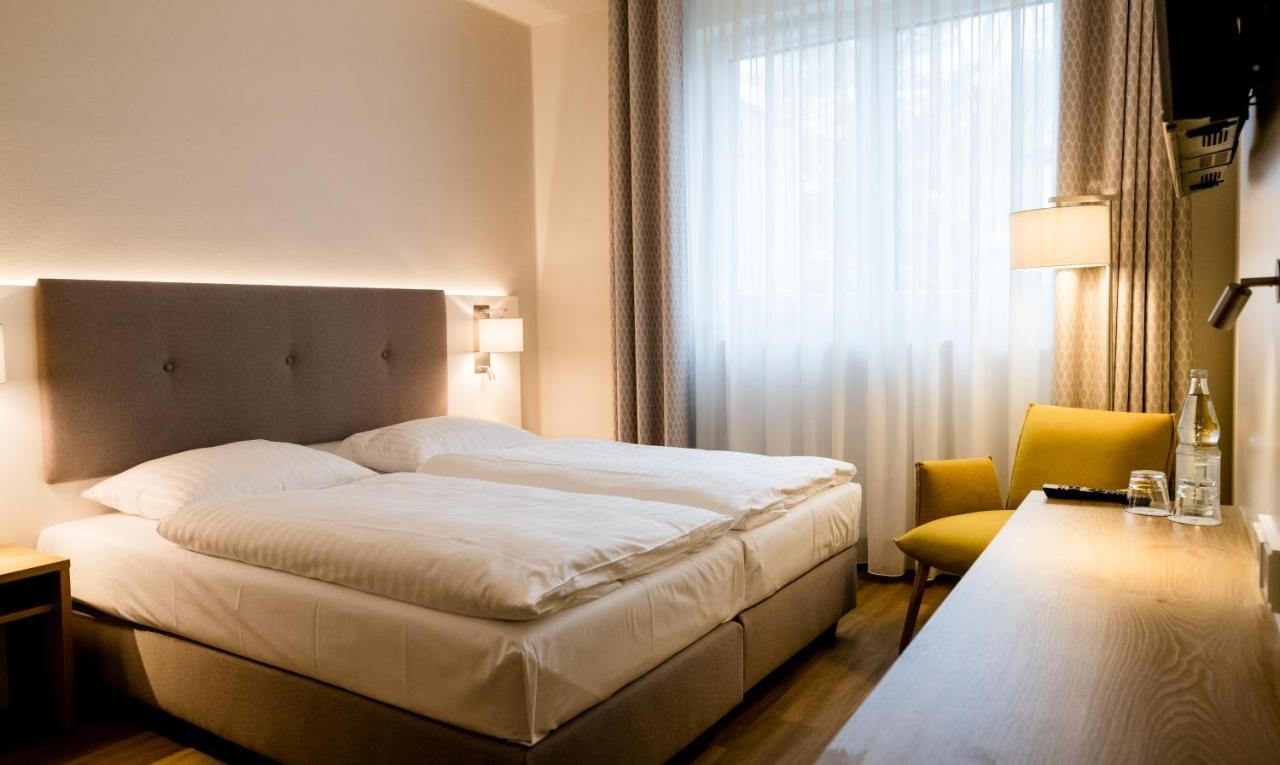 Haus Rissen Gaestehaus Хамбург Екстериор снимка